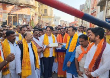 ರಾಮ ಮಂದಿರಕ್ಕೆ ಚಿನ್ನದ ಇಟ್ಟಿಗೆ ಸಮರ್ಪಿಸಿದ ರಾಮನಗರದ ಭಕ್ತರು
