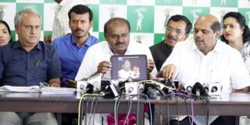 HDK pressmeet Background of complaint against him in Lokayukta: Slamming CM and Govt, HDK press meet LIVE released video