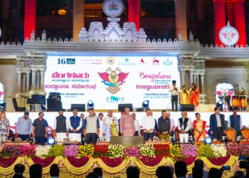 ಮೇಕೆದಾಟು ಹೋರಾಟಕ್ಕೆ ಚಿತ್ರರಂಗದ ಸಹಕಾರ ಸಿಗಲಿಲ್ಲ:ಡಿಸಿಎಂ ಡಿಕೆ ಶಿವಕುಮಾರ್ ಗರಂ