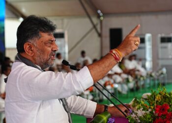 ಮುಂದಿನ ವಿಧಾನಸಭೆ, ಲೋಕಸಭೆ ಚುನಾವಣೆಗೆ ಮಹಿಳೆಯರು ಸಜ್ಜಾಗಬೇಕು: ಡಿಸಿಎಂ ಡಿ.ಕೆ.ಶಿವಕುಮಾರ್ ಕರೆ