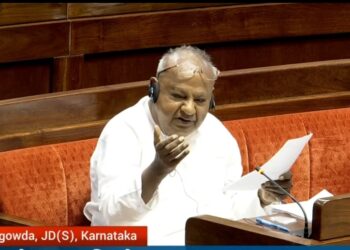ಮುಂಬಯಿ- ಚೆನ್ನೈ ರೇಲು ಮಾರ್ಗದಲ್ಲಿ ಹರಿಹರ-ದಾವಣಗೆರೆ-ಶೃಂಗೇರಿ-ಬೇಲೂರು ಸಂಪರ್ಕಕ್ಕೆ ದೇವೇಗೌಡ ಮನವಿ
