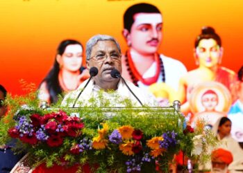 ಬಸವ ಜಯಂತಿ ಆಚರಿಸುವವರು ಕರ್ಮಸಿದ್ಧಾಂತ-ಹಣೆಬರಹ ನಂಬುವುದಿಲ್ಲ ಎನ್ನುವ ಶಪಥ ಮಾಡಿ: ಸಿ.ಎಂ ಕರೆ