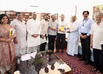 ರಾಹುಲ್ ಗಾಂಧಿ ಜೊತೆ ಸಿದ್ದರಾಮಯ್ಯ ಚರ್ಚೆ:ಗಿಗ್ ಕಾರ್ಮಿಕರ ಕಲ್ಯಾಣ ಮಂಡಳಿ ಸ್ಥಾಪಿಸಲು ತೀರ್ಮಾನ..!