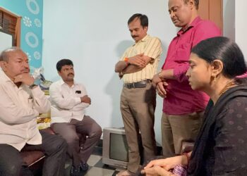 ಉಗ್ರರ ದಾಳಿಗೆ ಬಲಿಯಾದ ಮಂಜುನಾಥ್ ನಿವಾಸಕ್ಕೆ ಸಂಸದ ರಾಘವೇಂದ್ರ ಭೇಟಿ