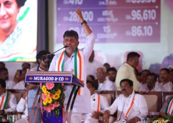 ಕಪ್ಪುಪಟ್ಟಿ ಪ್ರದರ್ಶನಕ್ಕೆ ಕಿಡಿ,ಇದು ಮುಂದುವರೆದರೆ ರಾಜ್ಯದಲ್ಲಿ ಬಿಜೆಪಿಗೆ ಒಂದೇ ಒಂದು ಸಭೆ ಮಾಡಲು ಬಿಡಲ್ಲ: ಡಿಕೆ ಶಿವಕುಮಾರ್ ಎಚ್ಚರಿಕೆ..!