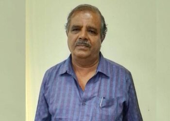 An officer who took a bribe on his retirement day and fell into the Lokayukta trap