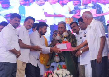 8000 ಕೋಟಿ ಶಾಸಕರ ಅನುದಾನ, ಅಭಿವೃದ್ಧಿ ಕಾರ್ಯಗಳಿಗೆ ಮೀಸಲಿಟ್ಟಿದ್ದೇವೆ: ಸಿಎಂ