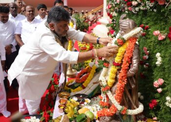 ಕೆಂಪೇಗೌಡ ಥೀಮ್ ಪಾರ್ಕ್ ಯೋಜನೆಗೆ ಅಂತಿಮ ರೂಪ: ಡಿಸಿಎಂ ಡಿಕೆ ಶಿವಕುಮಾರ್