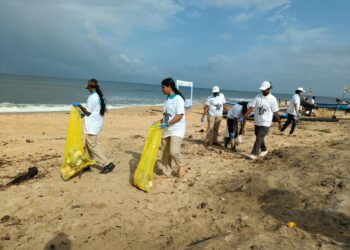 International Coastal Cleanup Day 2025: HCL Foundation launches campaign in 6 states