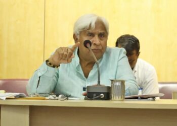 ಇವಿಎಂ ಬದಲು ಬ್ಯಾಲೆಟ್ ಪೇಪರ್ ಬಳಸಿ: ಚುನಾವಣಾ ಆಯೋಗಕ್ಕೆ ಶಿಫಾರಸ್ಸು ಮಾಡಲು ಸಚಿವ ಸಂಪುಟ ಸಭೆ ನಿರ್ಧಾರ