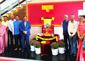 ಕೆಎಸ್ಆರ್ಟಿಸಿ ಕೇಂದ್ರ ಕಚೇರಿಯಲ್ಲಿ ಕನ್ನಡ ರಾಜ್ಯೋತ್ಸವ ಆಚರಣೆ