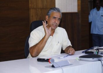 ಜಿಬಿಎ ಆಯುಕ್ತರ ಚಾಟಿ: ಅನಾಥ ವಾಹನಗಳ ಜಪ್ತಿಗೆ ಸ್ಥಳ ನಿಗದಿ, ಜಲಮಂಡಳಿ ಕಾಮಗಾರಿಗಳಿಗೆ ಖಡಕ್ ಗಡುವು!