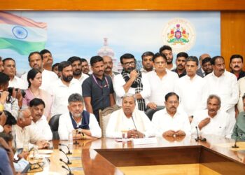 ಕೊನೆ ಉಸಿರಿರೋವರೆಗೂ ಸಾಮಾಜಿಕ ನ್ಯಾಯಕ್ಕಾಗಿ ಹೋರಾಟ: ವಿದಾಯದ ಭಾಷಣದಲ್ಲಿ ಸಿದ್ದರಾಮಯ್ಯ ಭಾವುಕ ಘೋಷಣೆ!