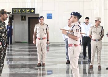 ಶಿವಮೊಗ್ಗ ವಿಮಾನ ನಿಲ್ದಾಣದಲ್ಲಿ ‘ಆಂಟಿ ಹೈಜಾಕ್’ ಅಣಕು ಪ್ರದರ್ಶನ: ಡಿಸಿ, ಎಸ್ಪಿ ನೇತೃತ್ವದಲ್ಲಿ ಉನ್ನತ ಮಟ್ಟದ ಸಮಿತಿ ಸಭೆ
