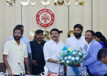 ಸಾರಿಗೆ ಸಚಿವರಾಗಿ ಬೈರತಿ ಸುರೇಶ್ ಅಧಿಕಾರ ಸ್ವೀಕಾರ, ಉಚಿತ ಸ್ಮಾರ್ಟ್ ಕಾರ್ಡ್ ವಿತರಣೆಗೆ ಜಾಗತಿಕ ಟೆಂಡರ್!