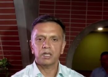 ಕನ್ನಡದಲ್ಲೇ ಮಾತನಾಡುತ್ತಾ ವೈಭವ್ ಸೂರ್ಯವಂಶಿಯನ್ನು ಸಚಿನ್ ತೆಂಡೂಲ್ಕರ್‌ಗೆ ಹೋಲಿಸಿದ ರಾಹುಲ್ ದ್ರಾವಿಡ್