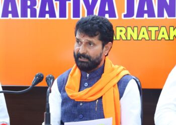 ಚುನಾವಣೆ ವೇಳೆ ಇಲ್ಲದ ಗೃಹಲಕ್ಷ್ಮಿ ಷರತ್ತುಗಳು ಈಗೇಕೆ?: ಸರ್ಕಾರಕ್ಕೆ ಸಿ.ಟಿ. ರವಿ ಪ್ರಶ್ನೆ